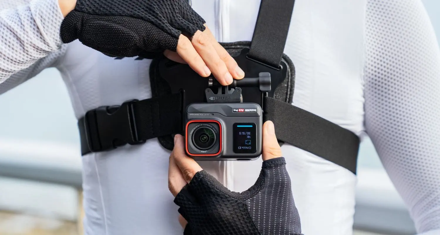 Menaklukkan Jejak dengan Insta360 Ace Pro Kamera Terbaik untuk Bersepeda Gunung